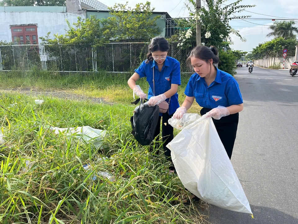 Thực hiện chỉnh trang đô thị, vệ sinh môi trường để chuẩn bị Lễ công bố TP.Vũng Tàu hoàn thành nhiệm vụ xây dựng nông thôn mới năm 2023.