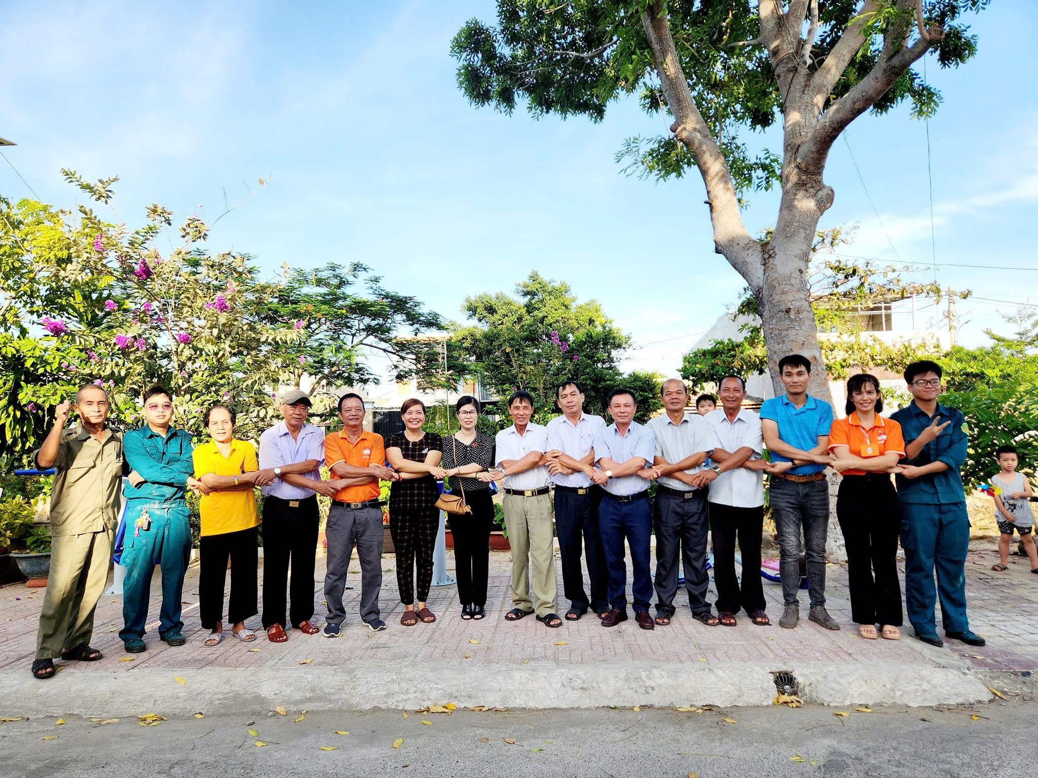 Phát huy sức mạnh khối đại đoàn kết toàn dân tộc trong xây dựng quê hương