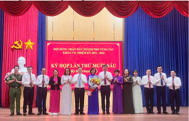 HĐND thành phố Vũng Tàu: Miễn nhiệm chức vụ Chủ tịch HĐND thành phố đối với bà Lê Thị Thanh Bình để nhận nhiệm vụ mới