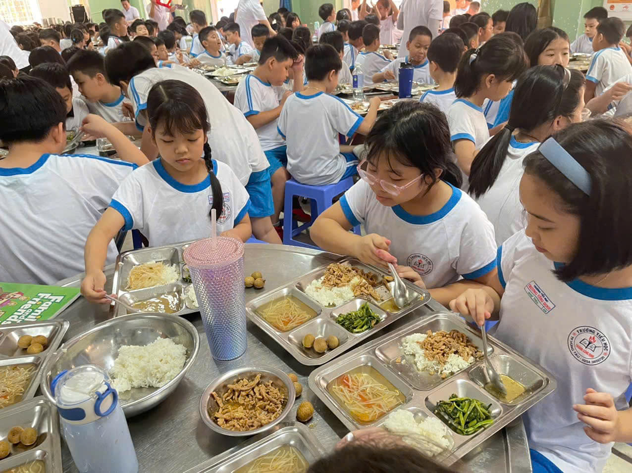 Chú trọng an toàn thực phẩm bếp ăn tập thể, dịch vụ ăn uống và thức ăn đường phố