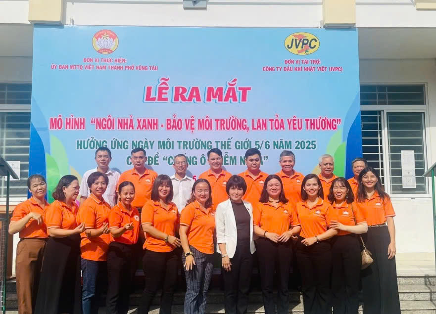“Nói không với sản phẩm nhựa dùng một lần”: Hành động nhỏ, ý nghĩa lớn